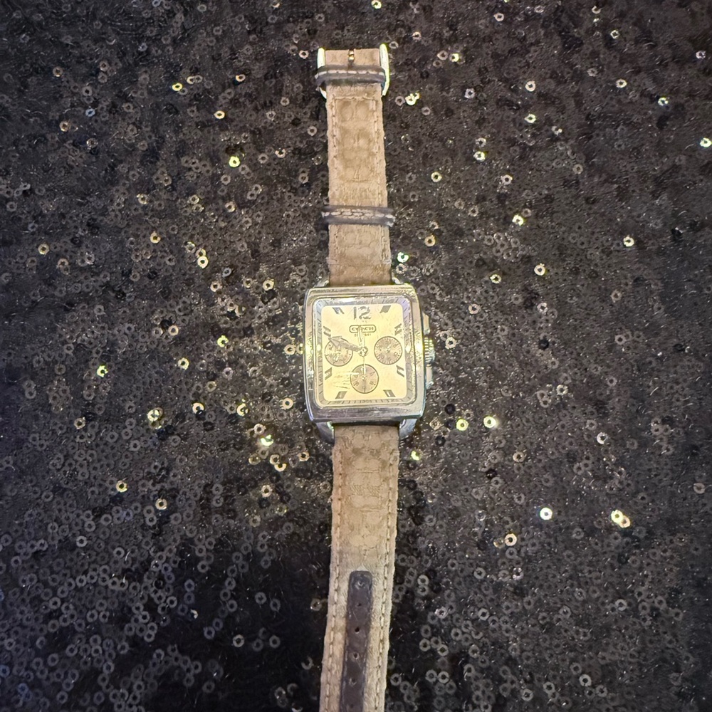 Coach Silver and Brown Leather Watch - Picture 6 of 7